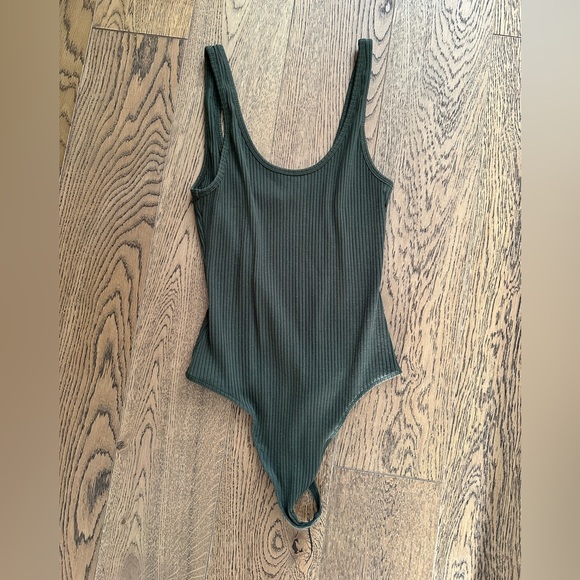 Wilfred Free Size M green bodysuit tank - Picture 1 of 3